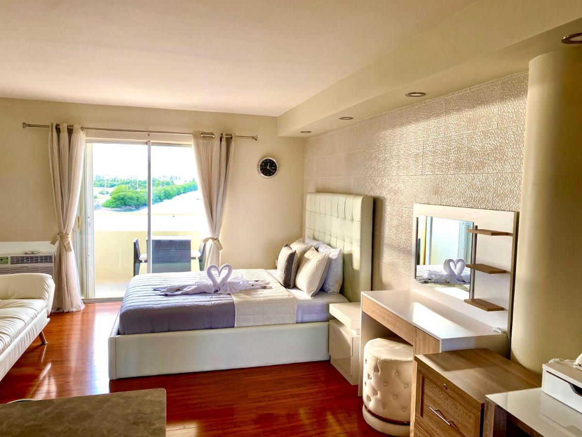 Modern Waterfront Apartment With Miami Skyline View, Free Parking 5 Mins Drive To Miami Beach Kültér fotó