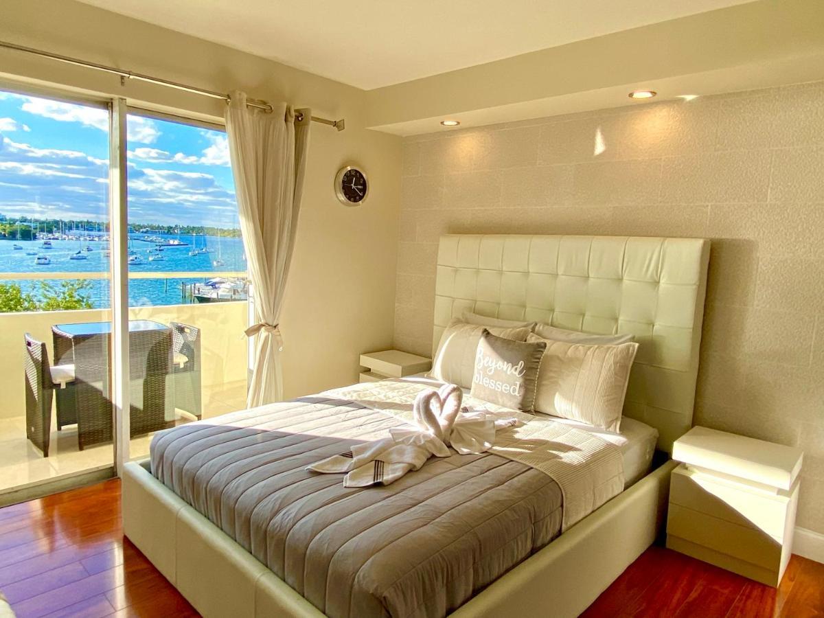 Modern Waterfront Apartment With Miami Skyline View, Free Parking 5 Mins Drive To Miami Beach Kültér fotó